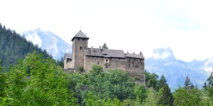 Pensionen - Parkplatz: kostenlos bei der Pension - Tirol - Schloss Landeck - Gasthof Alpenblick