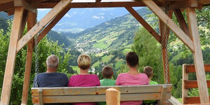 Pensionen - Umgebungsschwerpunkt: am Land - Steiermark - Aussicht übers Donnersbachtal  - Ertlschweigerhaus