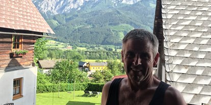 Pensionen - Umgebungsschwerpunkt: Berg - Steiermark - Unser Blick vom Zimmer aus  - Privatzimmer und Ferienwohnungen Gassner