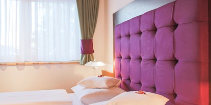 Pensionen - Art der Pension: Hotel Garni - Salzburg - Beispiel eines Zimmers - Schlafbereich - Pension WOHNEN by LIZZY