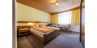 Pensionen - Langlaufloipe - Tirol - schöne, gepflegte Komfortzimmer - Haus Sarah