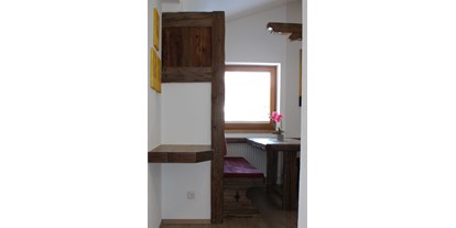 Pensionen - Langlaufloipe - Tirol - Apartment: gemütliche Sitzecke - Haus Sarah