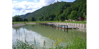 Pensionen - Untergriesbach (Landkreis Passau) - Zillenhafen Witti an der Donau - Donautraum-Blick  Bio -  Eselgut