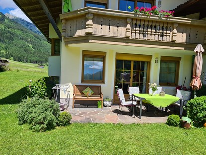 Pensionen - Radweg - Tirol - KOMFORT-FEWO BERGWELT HAHNENKAMM   - Lechtal - So/Wi