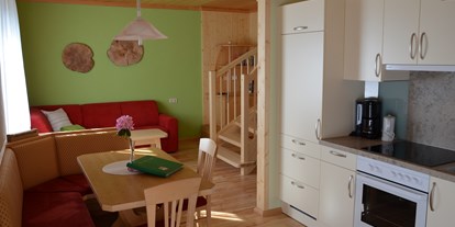 Pensionen - Steiermark - Das ist unsere Wohnung Morgenrot ... Platz für bis 5 Personen - plus Gitterbett. - Ferienwohnungen Perhofer