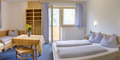 Pensionen - weitere Verpflegungsmöglichkeiten: Abendessen - Pinzgau - Familienkomfortzimmer  - Bio-Pension Vorderlengau 