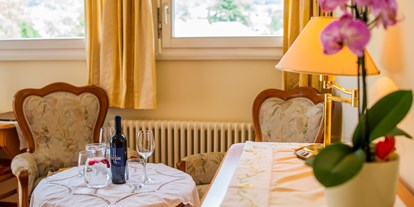 Pensionen - Pool - Zimmer - Weingarten Terlan - Rooms & Breakfast