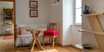 Pensionen - Hunde: auf Anfrage - Schladming - Wohnzimmern Appartement Albrecht - Hütterhof