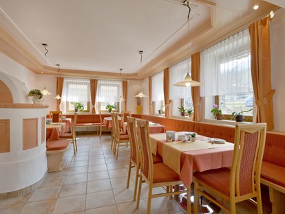 Pensionen - Kühlschrank - Tiroler Unterland - Frühstücksraum - Frühstückspension Appartements Steinbacher****