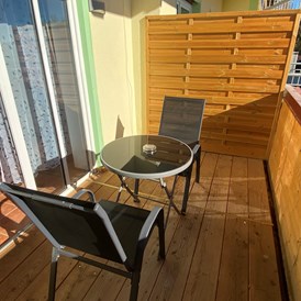 Frühstückspension: Balkon Doppelzimmer süd - Pension am Weberhof