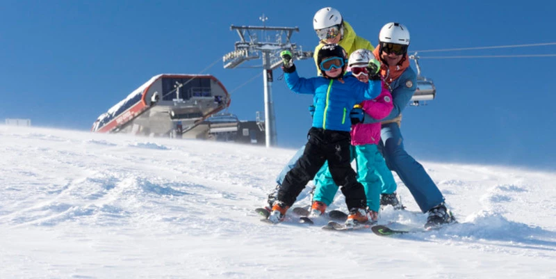 Schnee Gondel Winter Familie