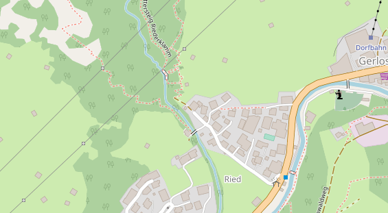 Pension auf Satellitenbild