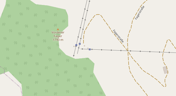 Pension auf Satellitenbild