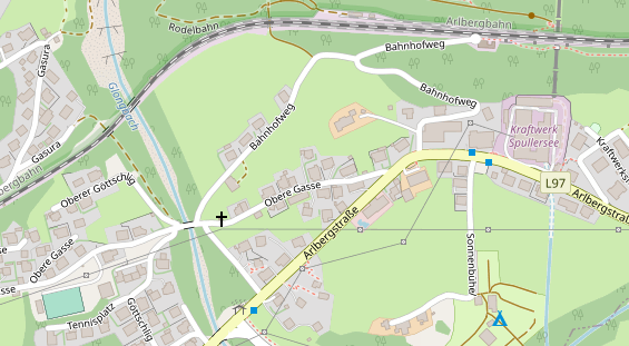 Pension auf Satellitenbild