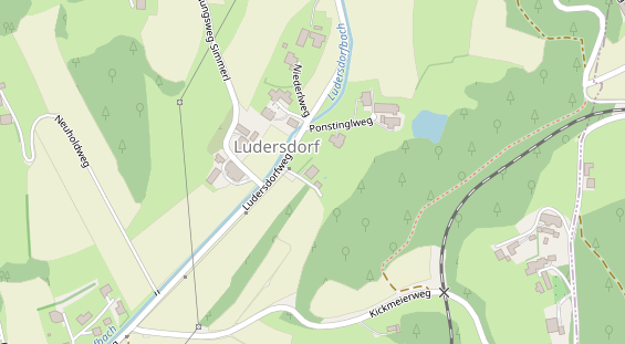 Pension auf Satellitenbild