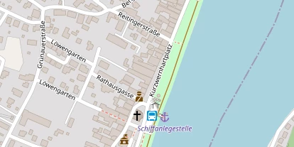 Pension auf Satellitenbild