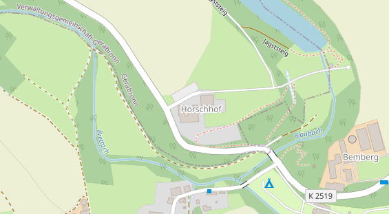 Pension auf Satellitenbild