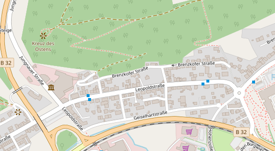 Pension auf Satellitenbild