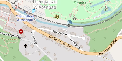 Pension auf Satellitenbild