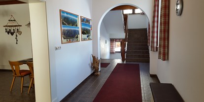 Pensionen - Umgebungsschwerpunkt: Berg - Häselgehr - Eingang - Elmerhof