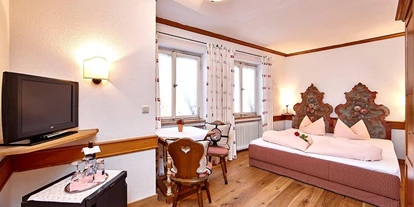 Pensionen - Sauna - Krün - Doppelzimmer  - Traditionsgasthaus Alpenrose GMBH Mittenwald