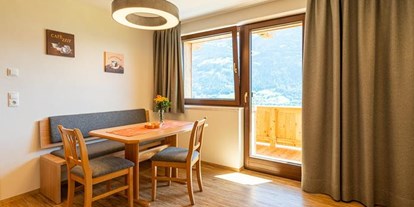 Pensionen - Frühstück: Frühstücksbuffet - Mayrhofen (Mayrhofen) - Hotel Garni Romantik