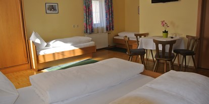 Pensionen - barrierefreie Zimmer - Rinn (Rinn) - Vierbettzimmer  - Gasthof zum Stollhofer