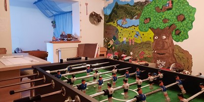 Pensionen - Umgebungsschwerpunkt: Stadt - Zöblen - Spielzimmer für unsere kleinen Gäste  - Landhaus Wildschütz - Ferienwohnungen mit Königscard