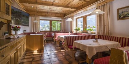 Pensionen - Frühstück: Frühstücksbuffet - Ramsau im Zillertal - Hotel Garni Klocker