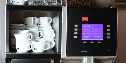 Pensionen - Umgebungsschwerpunkt: Berg - Kaffeemaschine für Frühstück - Wellness Pension Hollaus