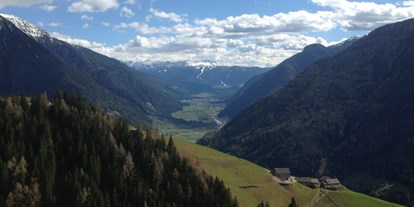 Pensionen - Art der Pension: Urlaub am Bauernhof - Trentino-Südtirol - Ausblick über das Tauferer Tal - Residenz Roanerhof