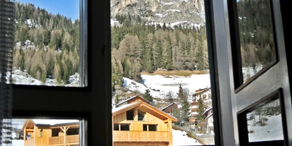Pensionen - Garten - Wolkenstein (Trentino-Südtirol) - Balkon und Aussicht - Garni Gabrieli