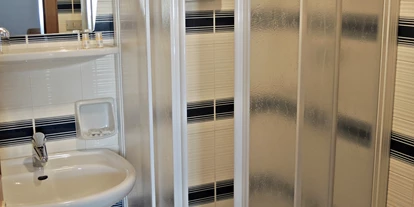 Pensionen - WLAN - Kiens - Badezimmer mit Dusche und Toilette - Garni Gabrieli