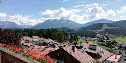 Pensionen - Garten - Wolkenstein (Trentino-Südtirol) - Haus Schlossberg