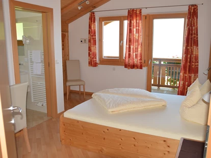 Pensionen - Umgebungsschwerpunkt: Berg - Blumau (Trentino-Südtirol) - Doppelbettzimmer "Golden" - Eichmannhof