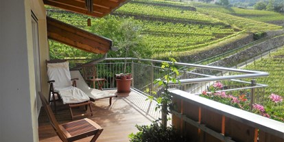 Pensionen - Terrasse - Trentino-Südtirol - Terrasse Mansardenwohnung - Haus Karin ***