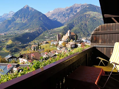 Pensionen - Umgebungsschwerpunkt: Berg - Blumau (Trentino-Südtirol) - DZ mit Balkon und Panoramablick - Active B&B Prairerhof