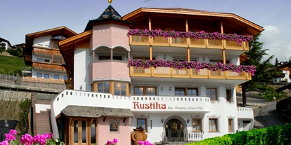 Pensionen - weitere Verpflegungsmöglichkeiten: Nachmittagskaffee - Blumau (Trentino-Südtirol) - Pension Residence Gasser