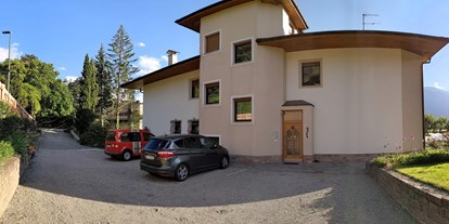Pensionen - Pool - Südtirol - Haus Trenkwalder