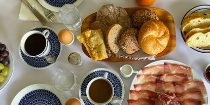 Pensionen - Frühstück: serviertes Frühstück - Südtirol - Haus Trenkwalder