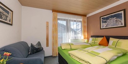 Pensionen - Umgebungsschwerpunkt: Berg - Viehhofen - Doppelzimmer mit Balkon - ***Pension Sonnblickhof