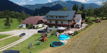 Pensionen - Terrasse - Grünau im Almtal - Berghof Sturmgut
