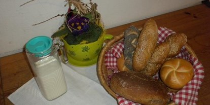 Pensionen - Frühstück: serviertes Frühstück - Rosenau am Hengstpaß - Bio-Urlaubshof Dansbach