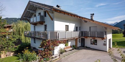 Pensionen - Garten - Ried im Zillertal - Ferienwohnung Höck
