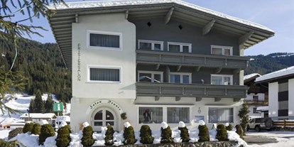 Pensionen - Garten - Ried im Zillertal - Appartementhaus Unterer
