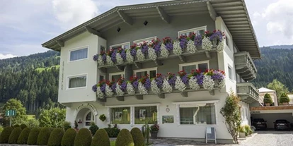 Pensionen - Garten - Mittersill - Appartementhaus Unterer