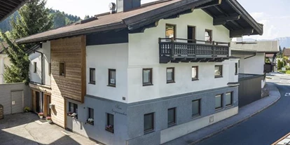 Pensionen - Parkplatz: kostenlos bei der Pension - Kirchberg in Tirol - Haus Geigenmacher