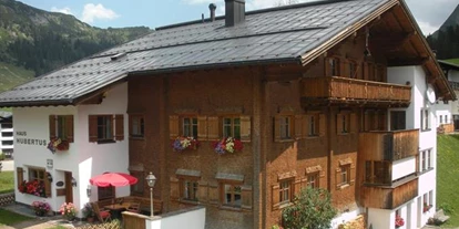 Pensionen - Umgebungsschwerpunkt: Berg - Grins - Haus Hubertus