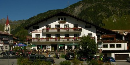 Pensionen - weitere Verpflegungsmöglichkeiten: Nachmittagskaffee - Riezlern - Gasthof Tirolerhof