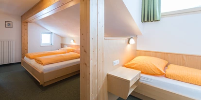 Pensionen - Balkon - Dünserberg - Doppelzimmer + Einzelbett Alpenblick 1 - Haus Alpenblick